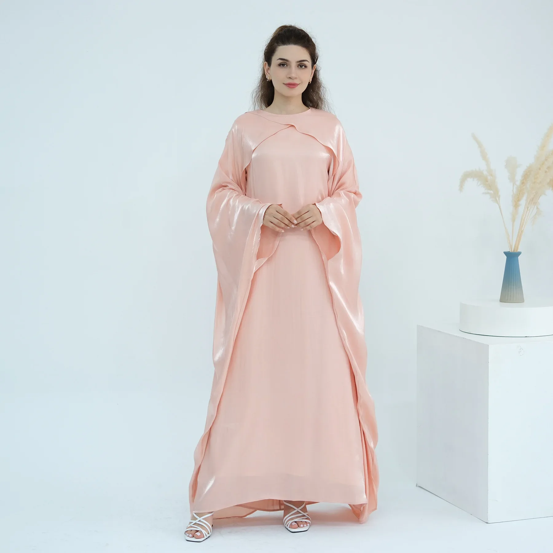 

2025 Новая мода Дубай, мусульманские женские однотонные бисерные элегантные повседневные модные пуловеры с длинными рукавами и круглым вырезом, абайя, платок