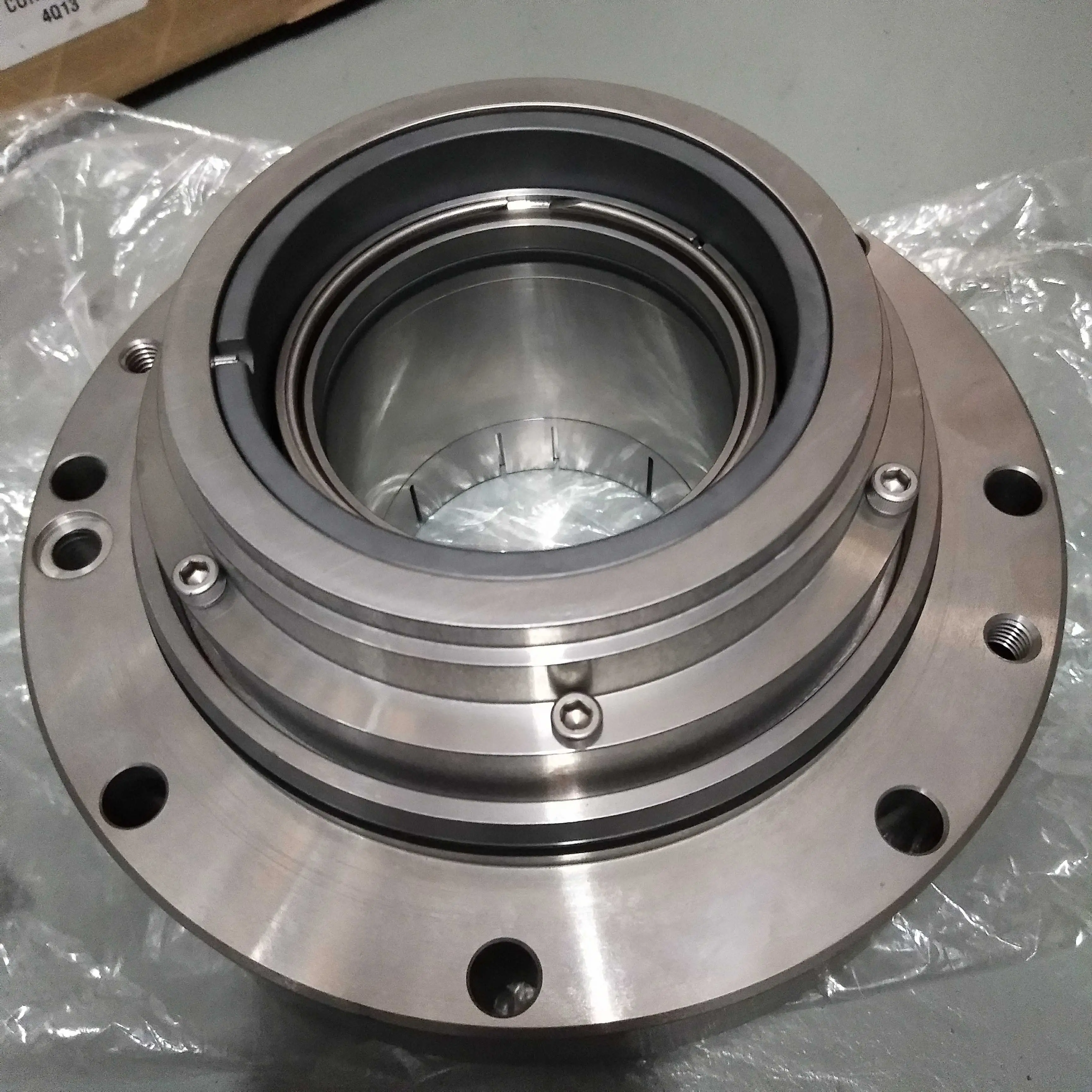 Brand New Electric Centrifuge Shaft Seal for K3 K4 Central Air Conditioning MMC20332924 029-24762-000 029W24762-000