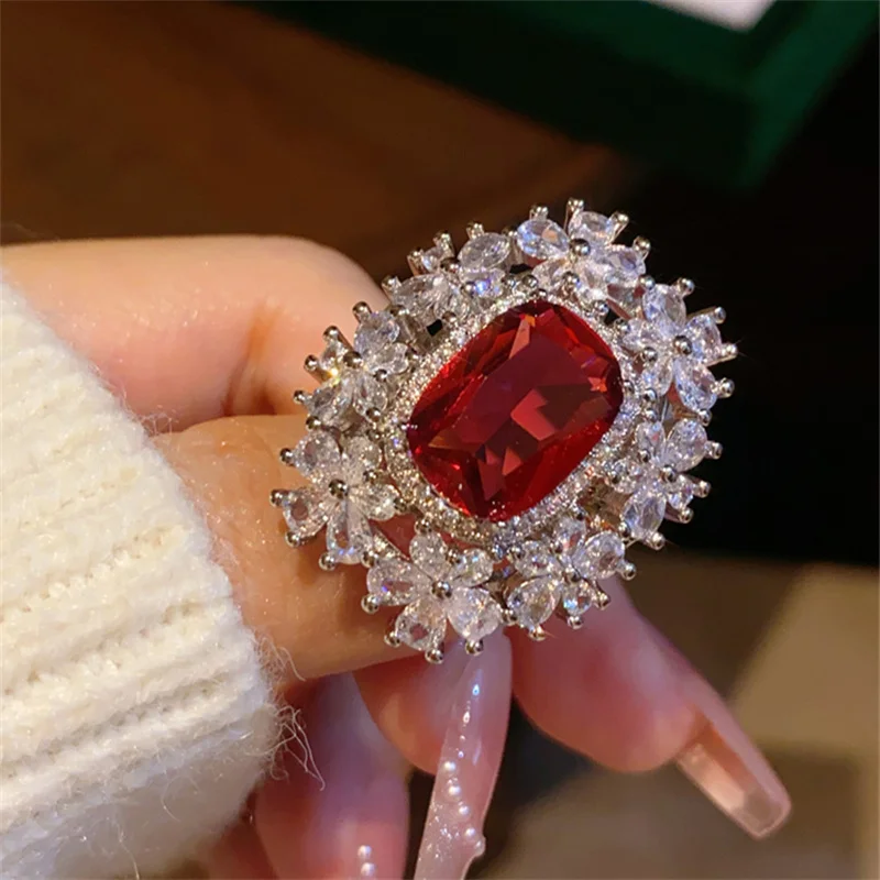 Created Ruby Rings For Women Big Gemstone Deep Red White Gold Plated Adjustable Size Fine Jewelry Luxury Party Accessories