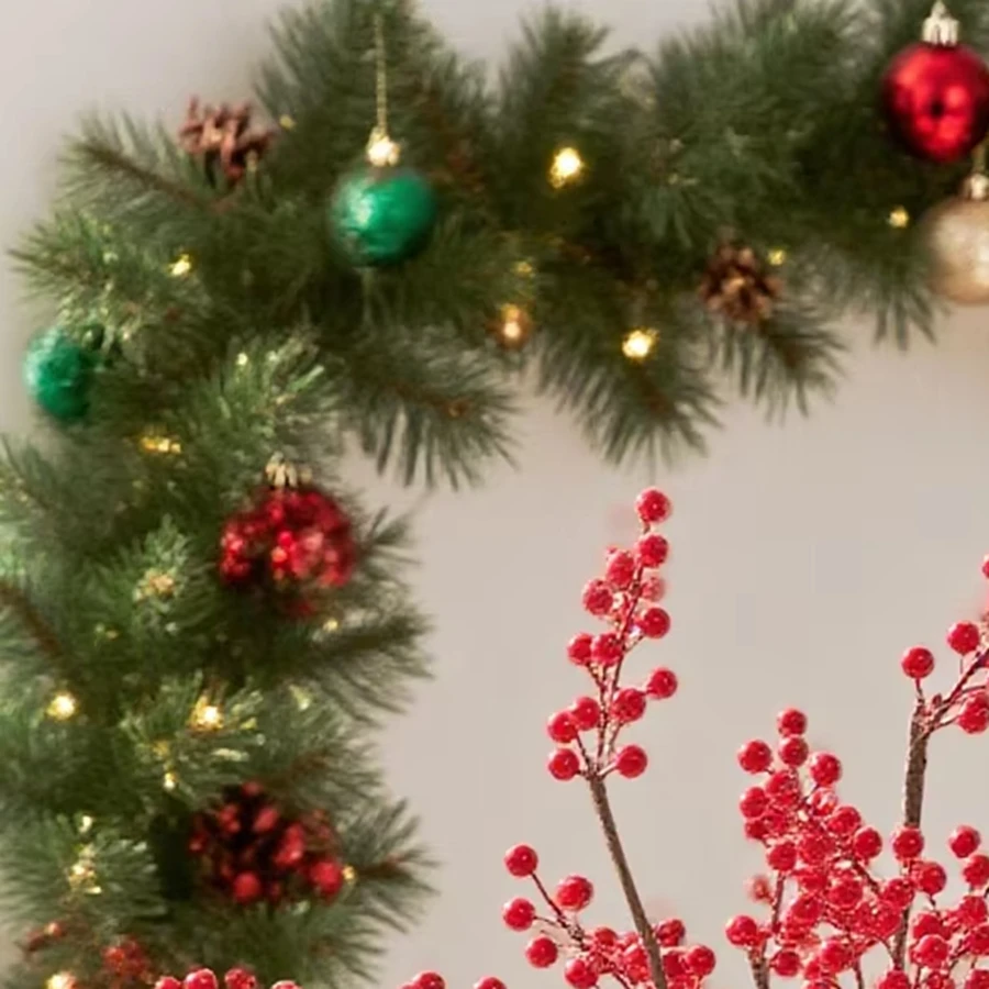 

Artificial Plant Holly Little Red Fruit Christma Home Room Vase Table Decor Outdoor Garden Bouquet Festival Wedding DIY Gift Box