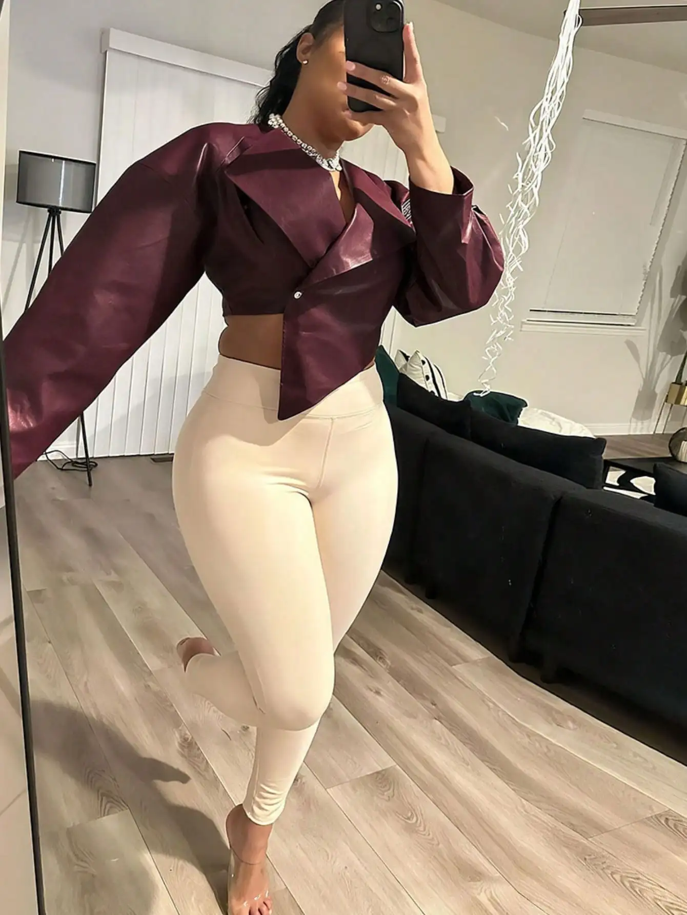 Damesjack van PU-leer met asymmetrische revers, taille-accentuerend ontwerp voor casual gelegenheden en avondjes uit