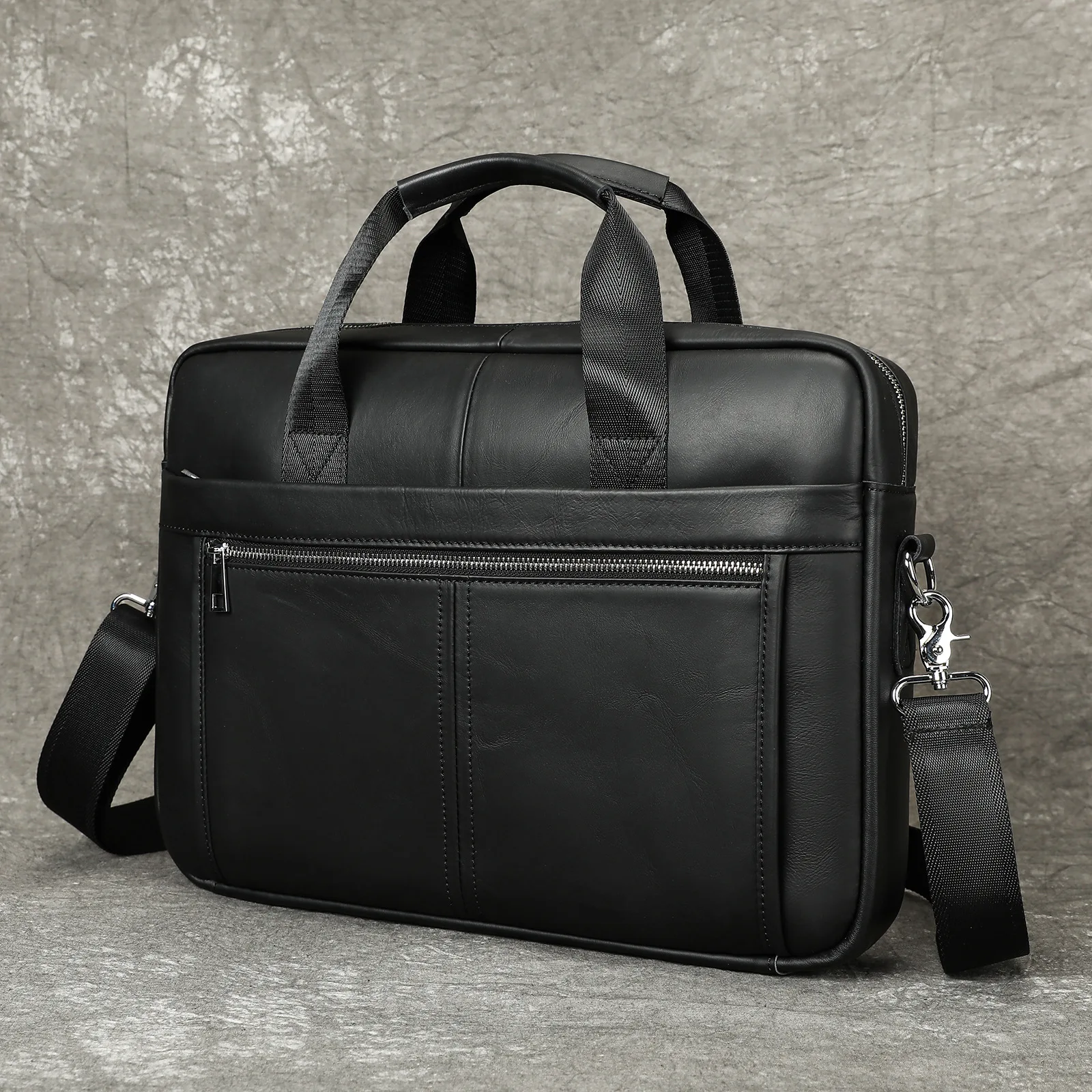 Borsa a tracolla per laptop da 15 pollici in vera pelle per uomo, valigetta a tracolla da viaggio d'affari di grande capacità