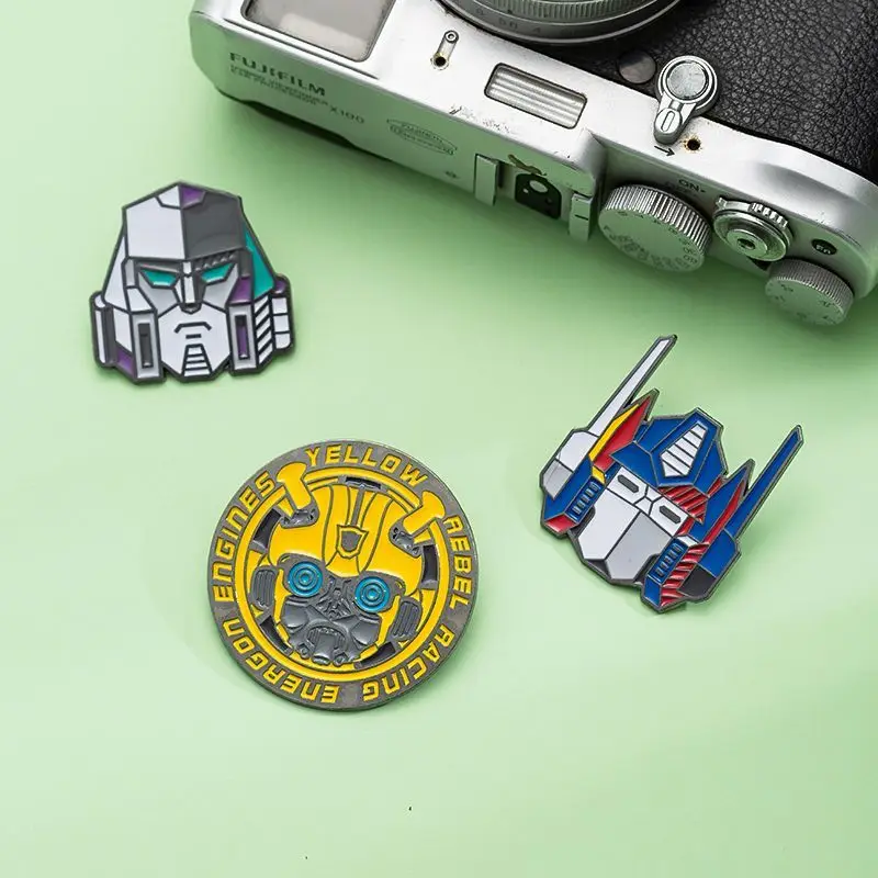 هاسبرو محولات الإبداعية بروش لطيف مضحك سبيكة شارة الملابس والاكسسوارات التلبيب دبوس الرسوم المتحركة الطرفية شارة رائعة #3