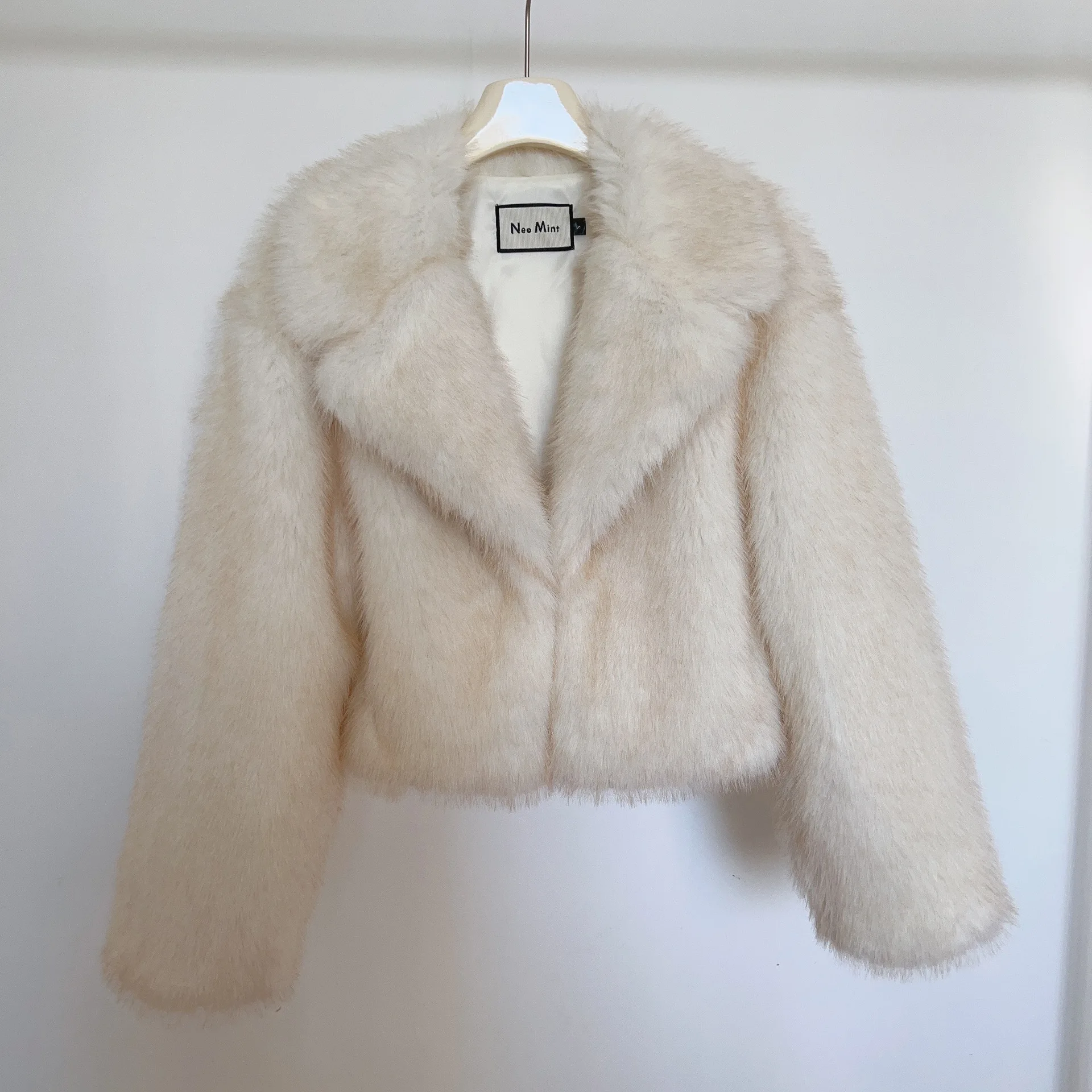 Autumn New Women's Faux Fur Jacket Lapel Collar Cropped Long Sleeve Stylish Slim Fit Versatile Commuter Casual Daily Wear Jacket