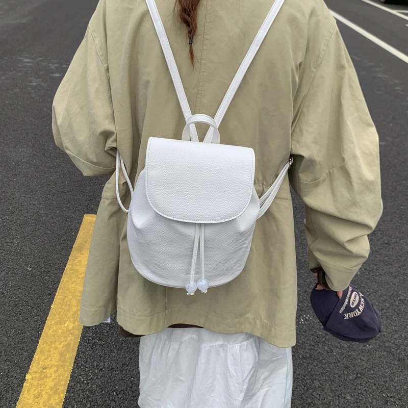 

Popular Classic Elegant Women Leather Tote Bag Fashionable Crossbody Handbag For Casual Commuter Use Vintage Designer Style