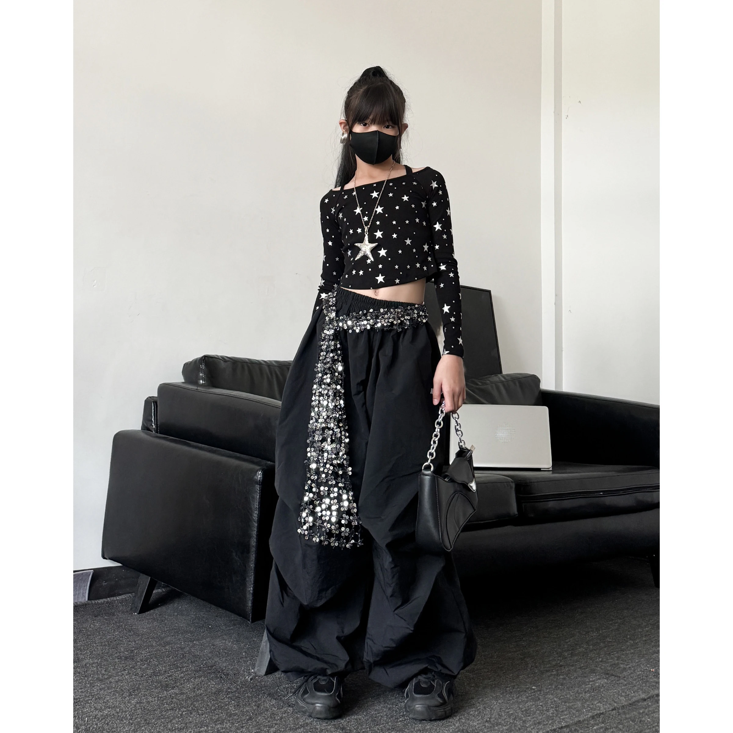 2025 Modern Jazz Dance Performance Costumes For Girls Crop Tops Loose Pants Streetwear Kids Hip Hop Dance Stage Clothes DQS21018