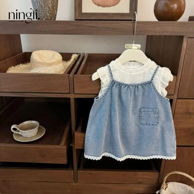 

Children's Clothing Spring And Summer Clothing T Shirt Denim Overalls Dress For Baby Girl Flutter Sleeves Embroidered Heart