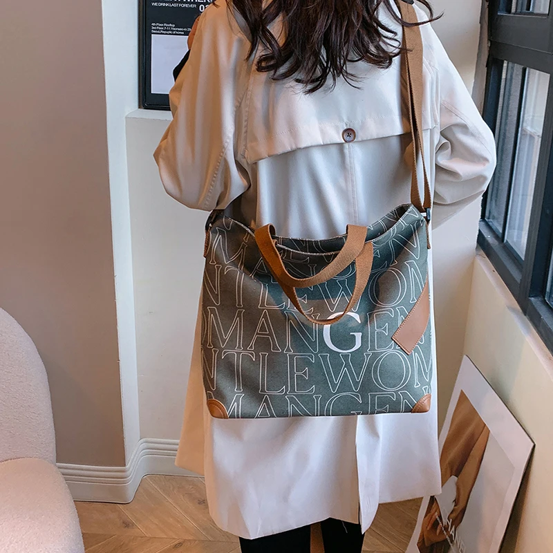 Fashion Classic Women's Contrast Letter Printed Tote Bag New Large Capacity Canvas Single Shoulder Crossbody Bag Storage Bags image 3