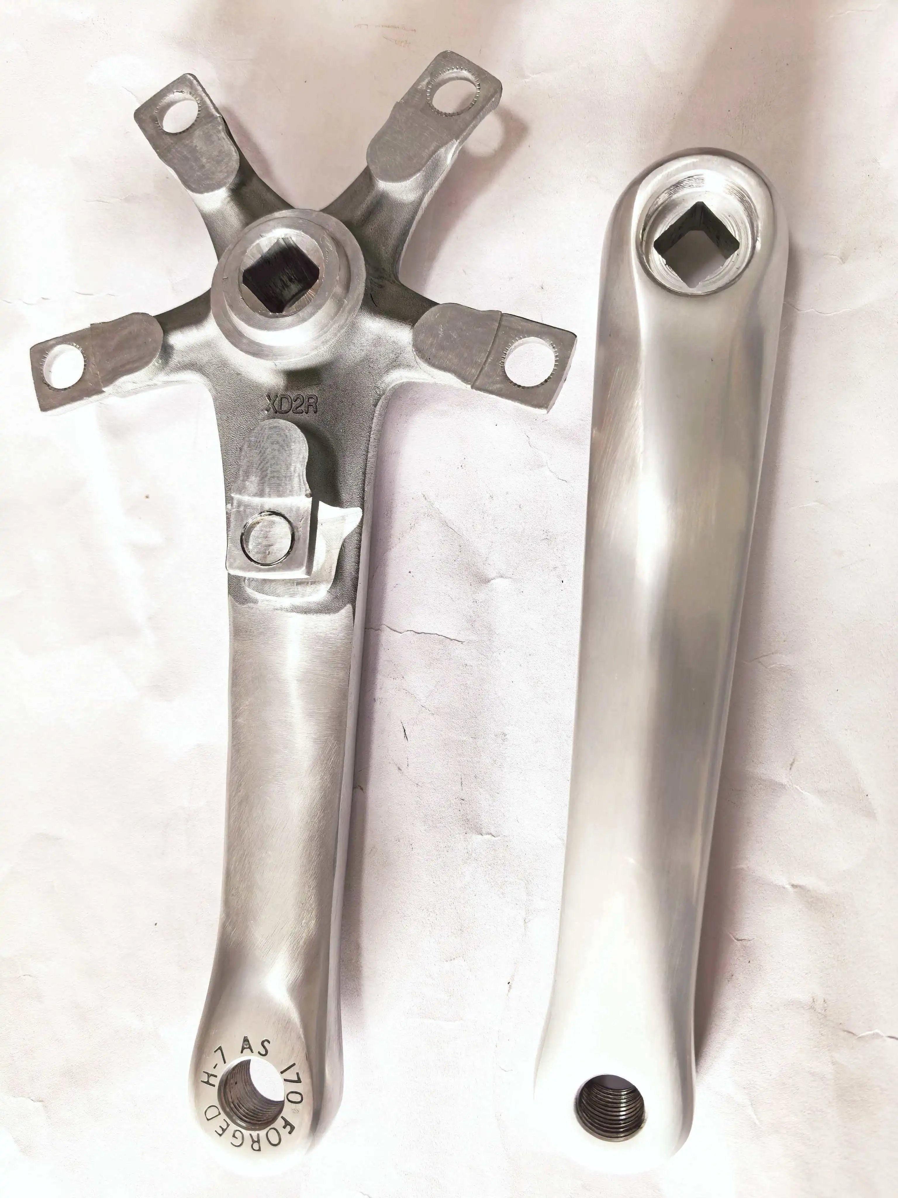 for SUGINO Road bike Fixed Gear Crank Arm BCD110mm Fixie Crank 170mm Silver view 3