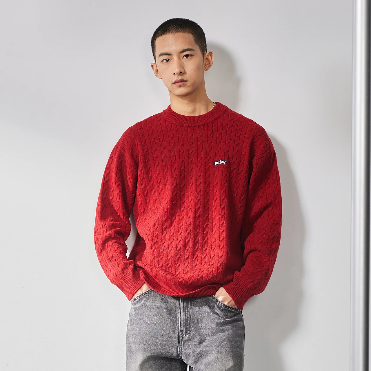 سترة طويلة الأكمام للرجال والنساء ، سترة دافئة مع ياقة مستديرة ، بلون واحد ، للزوجين ، عيد الميلاد ، الخريف