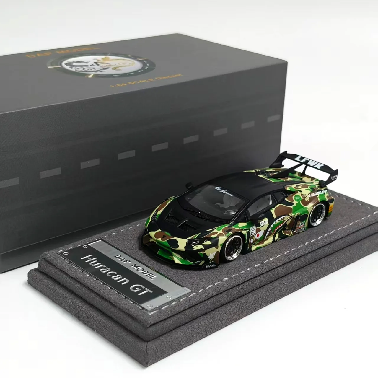 Diecast DAP 1:64 Scale Lamborghini Huracan GT Hurricane Alloy Car Model