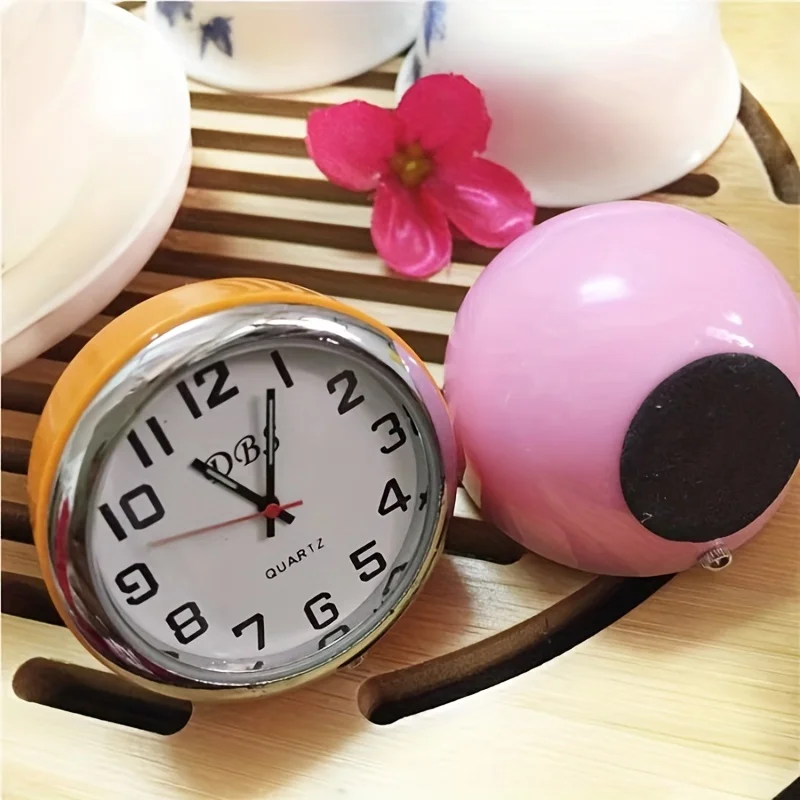 Mini quartz table clock for men and women, desktop decoration, portable, simple and creative, silent bedside student car watch