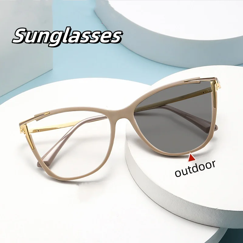 

Women Cat Eye Frame Photochromic Sunglasses Ultra Light High Definition Optical Eyewear New Luxury Color Changing Plain Glasses