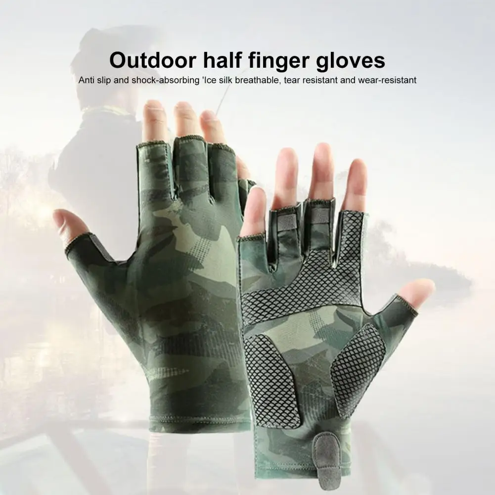 1 Pair Men Outdoor Gloves Camouflage Print Half Fingers Ice Silk Gloves Elastic Cooling Breathable Climbing Camping Gloves