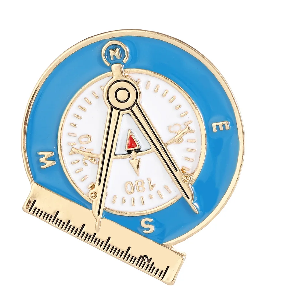 Creative Compass Brooch Exploring Accessories for Geography Enthusiasts Pin Retro Style Metal Badge