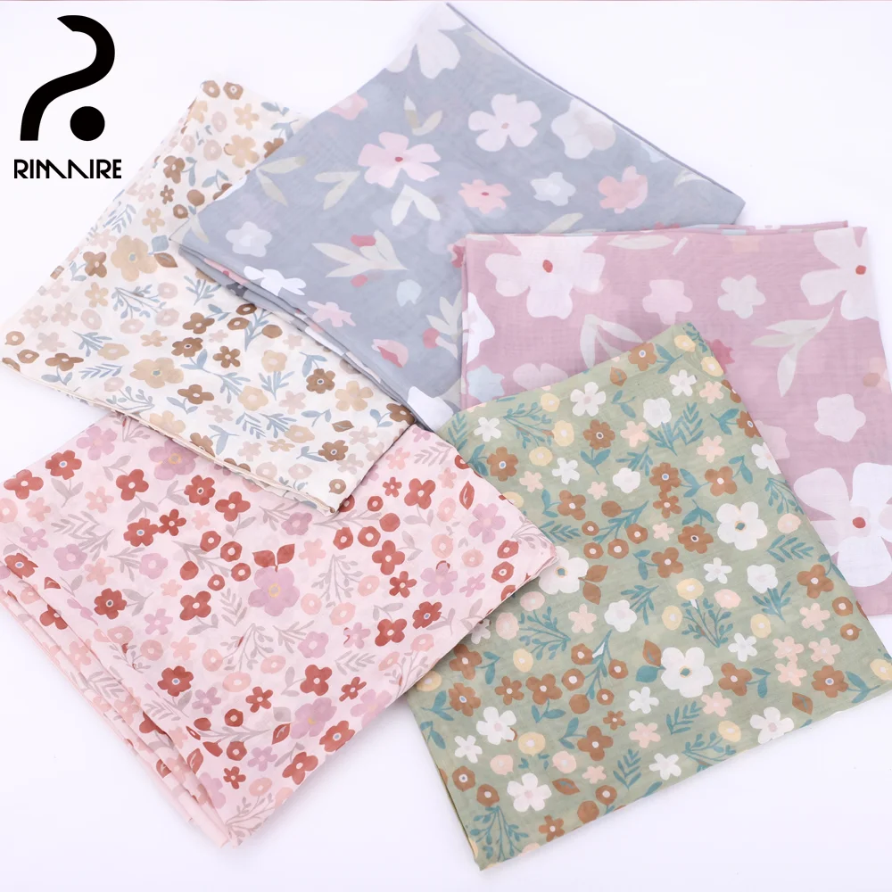 

RIMAIRE Fashionable Design of Scattered Small Flowers Hijabs for Women 110*110cm Square Scarf Bright and Beautiful Turban