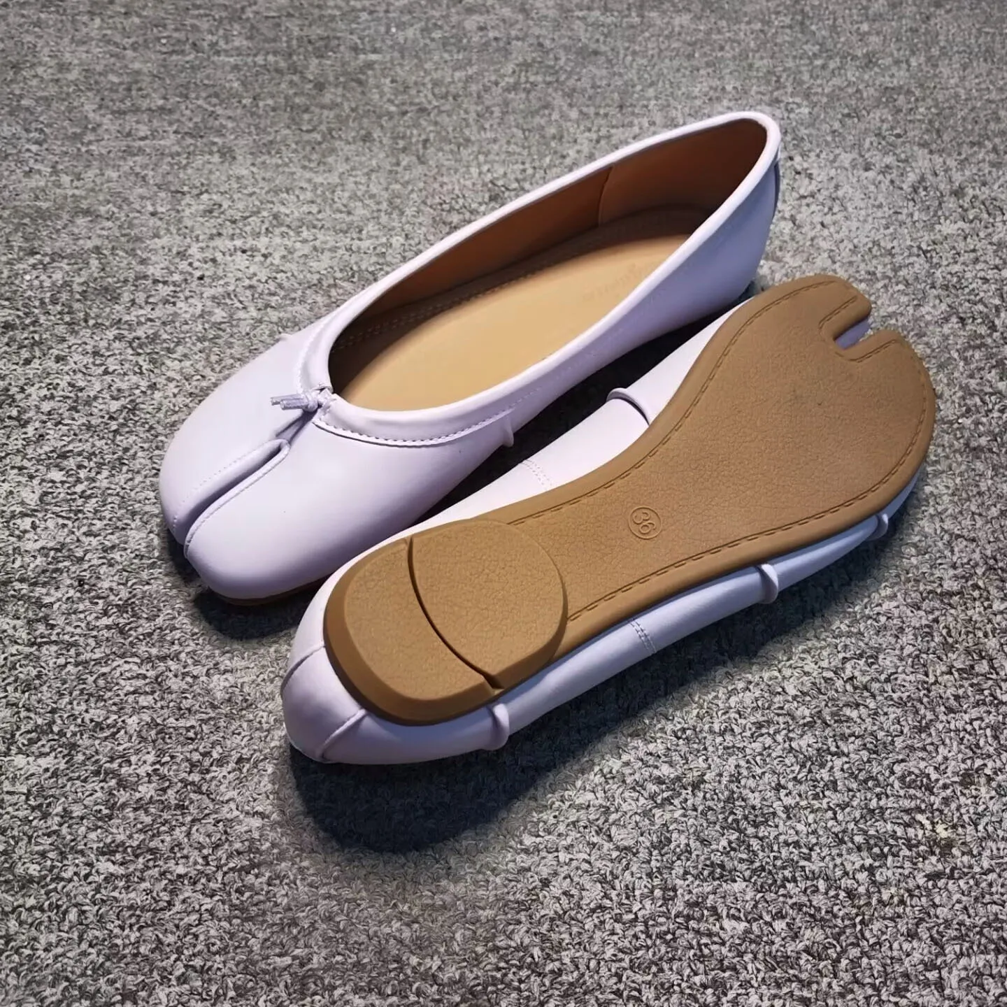 Echte Leder Tabi-Toe Ballerinas für Damen mit chinesischem Knoten, weiche Slip-On-Flachschuhe zum Gehen – Detail 26