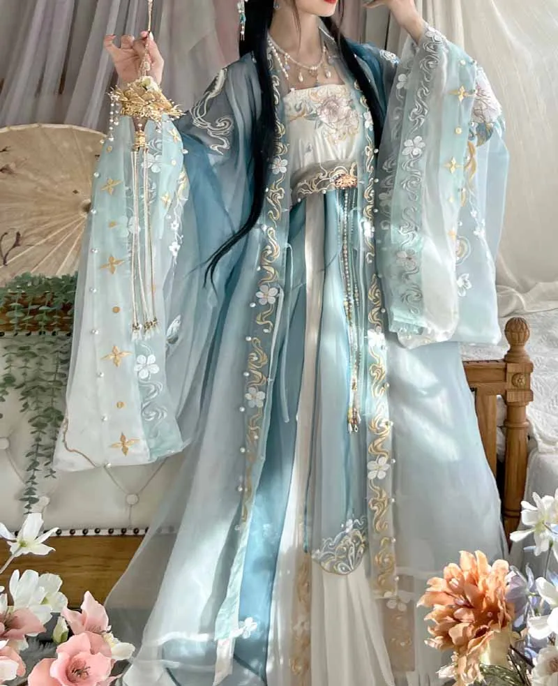 

Women's Hanfu Dress Female Gradient Blue High-end Embroidery Chinese Style Traditional Retro Hanfu Suit Carnival Cosplay Costume