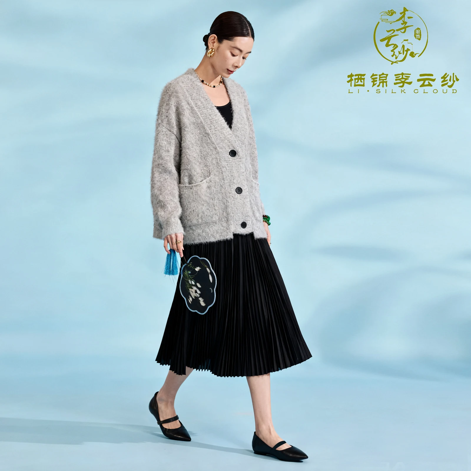 LI SILK CLOUD エレガントな秋冬ニットジャケット - ソフトなフリース裏地、ウールブレンド、繊細な質感