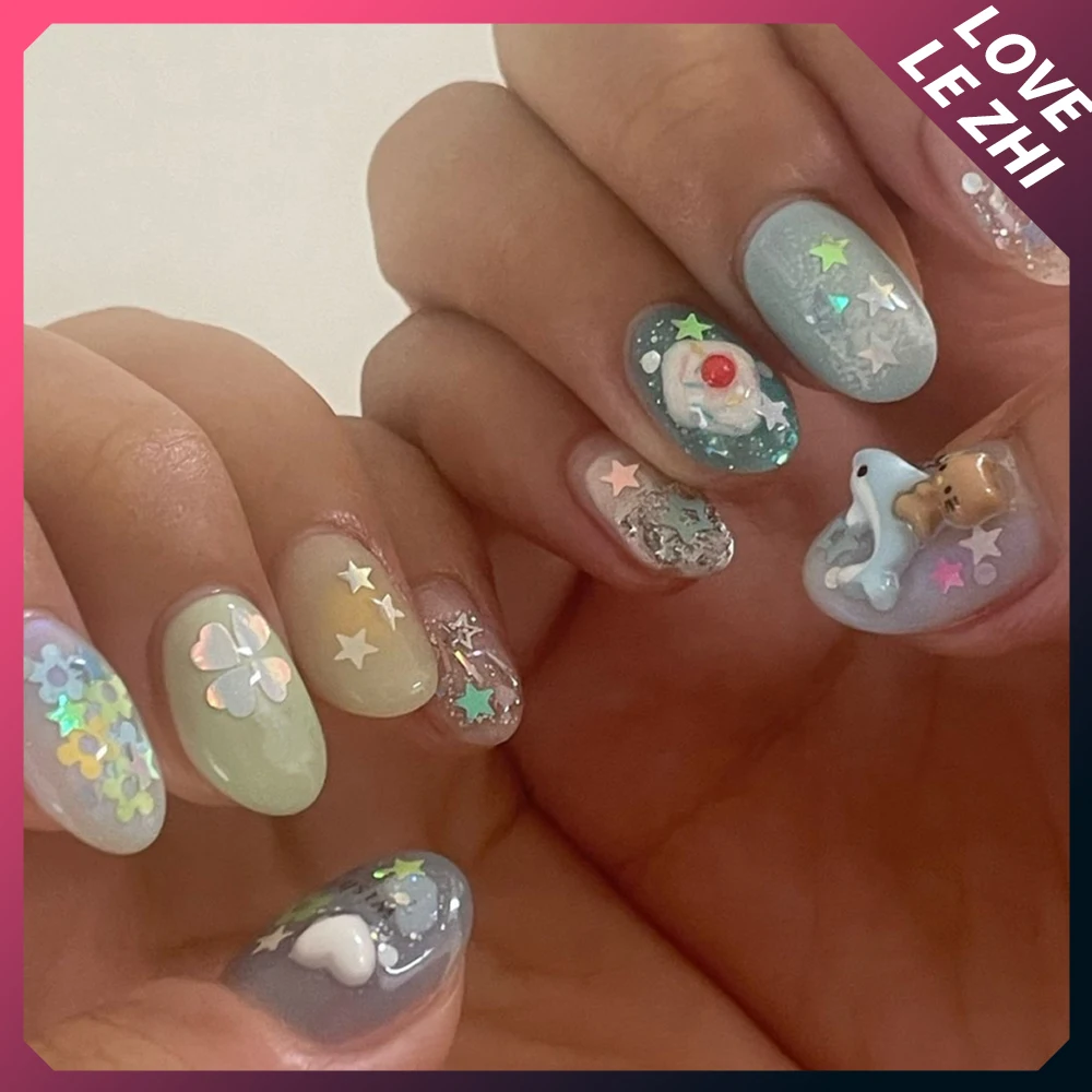 Sanrioed-Hello Kittys Almond, manicura corta hecha a mano, dibujo animado 3D, azul y rosa