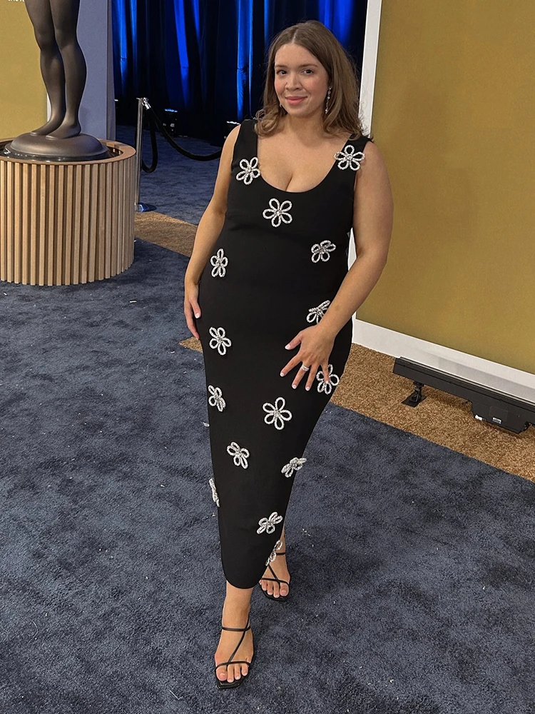 

Chic Black Sleeveless Maxi Dress with 3D Floral Embellishments Sexy Backless Round Neck Diamonds Bandage Bodycon Dresses