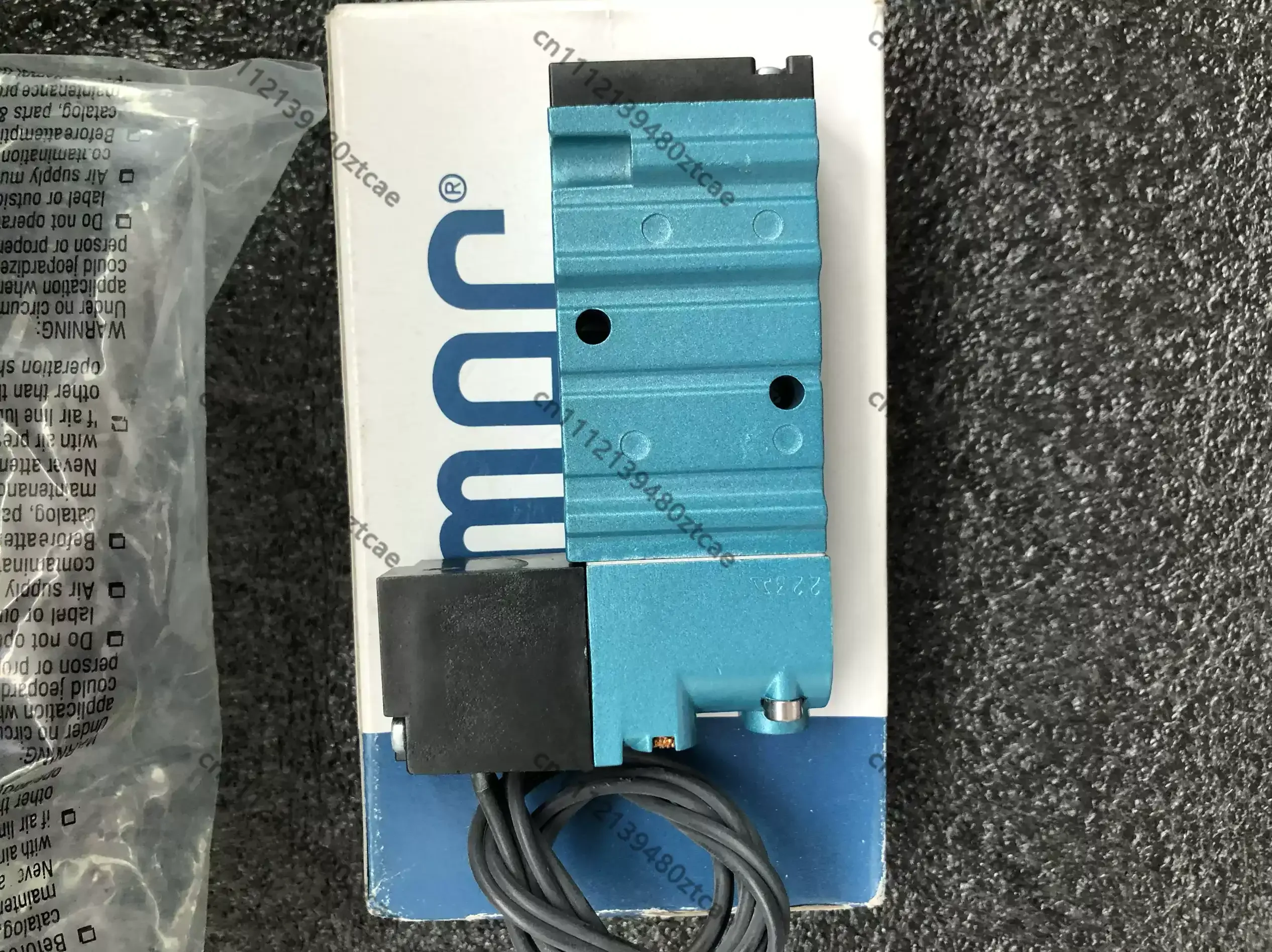 New High Speed Pneumatic Solenoid Valve 411A-D0A-DM-DDAA-1BA/1JM Industrial Equipment Spare Parts