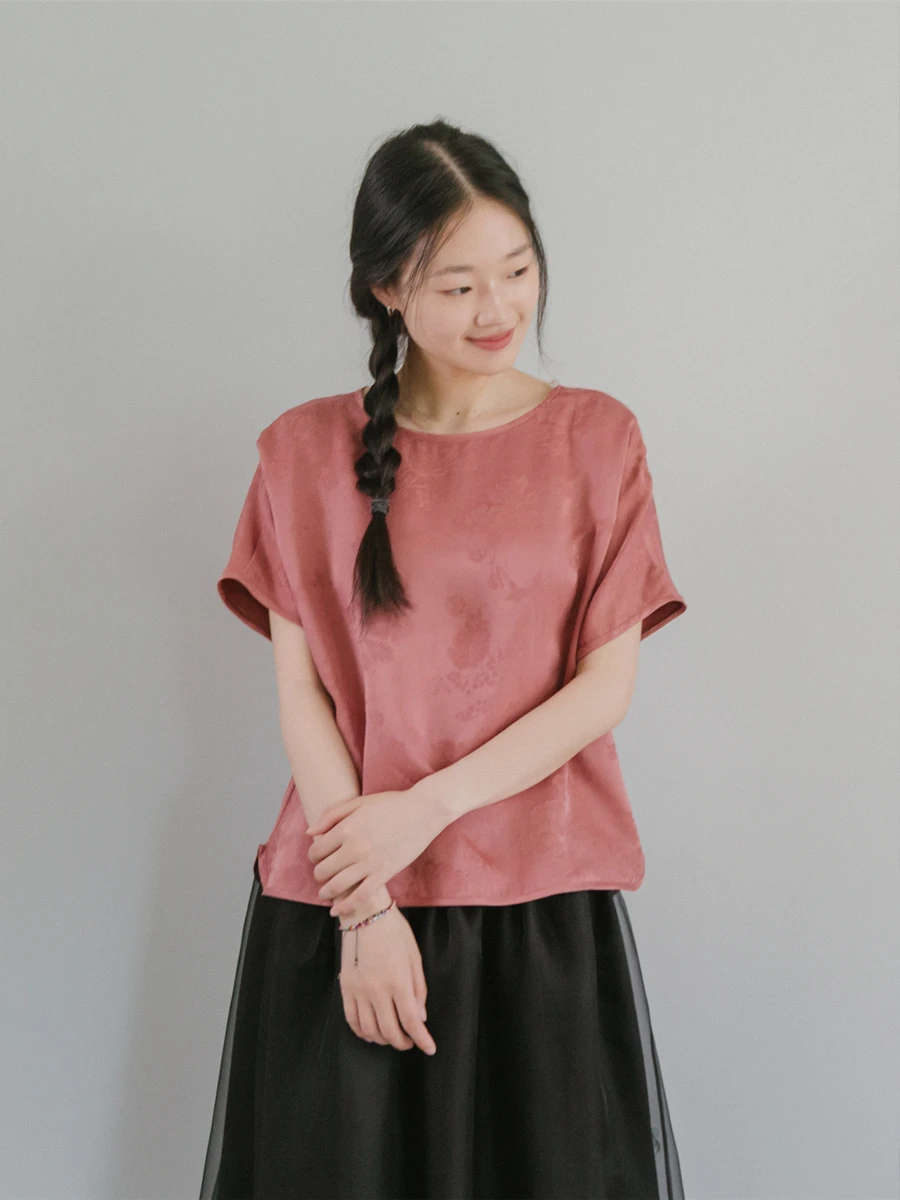 

Hua enen Limited Edition Simple Cloud Silk irt Translucent Hole Design Original Design Loose Fit Women's Summer Top
