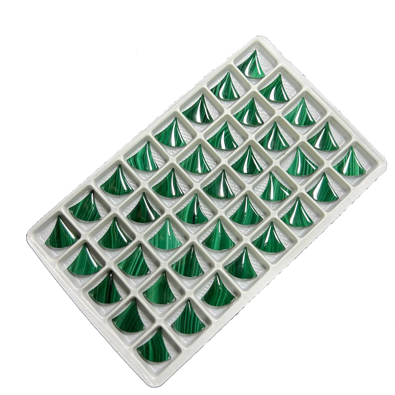 100 Pieces 1 Bag 8.6x9mm Natural Green Malachite Cabochon Fan Shape Gemstones