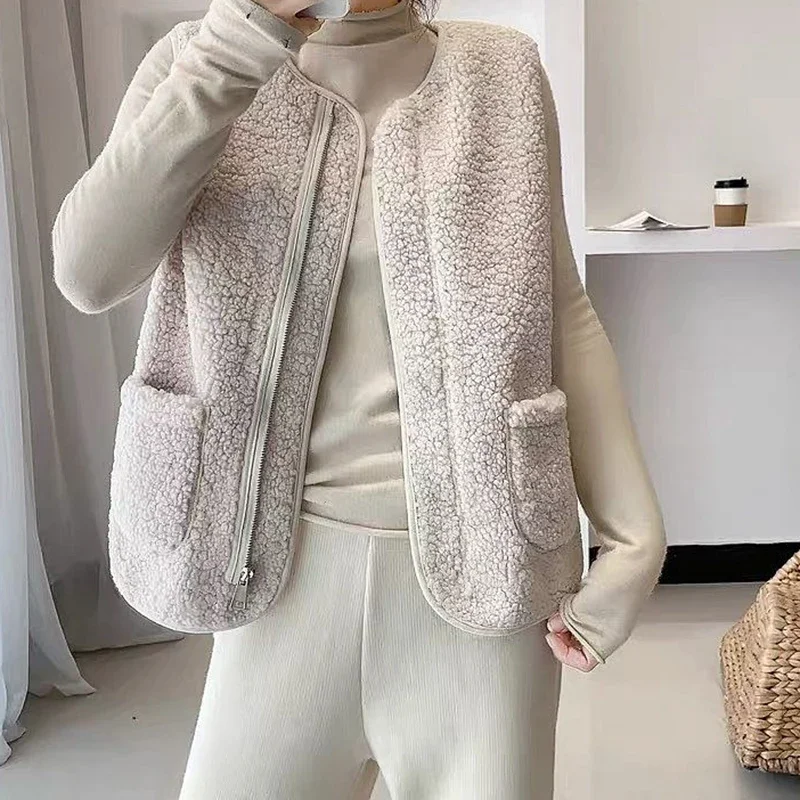 Women Autumn Zipper Faux Lamb Fur Sleeveless Coat With Pockets Warm Casual Cardigan traf Jackets Office Coat Vest Winter