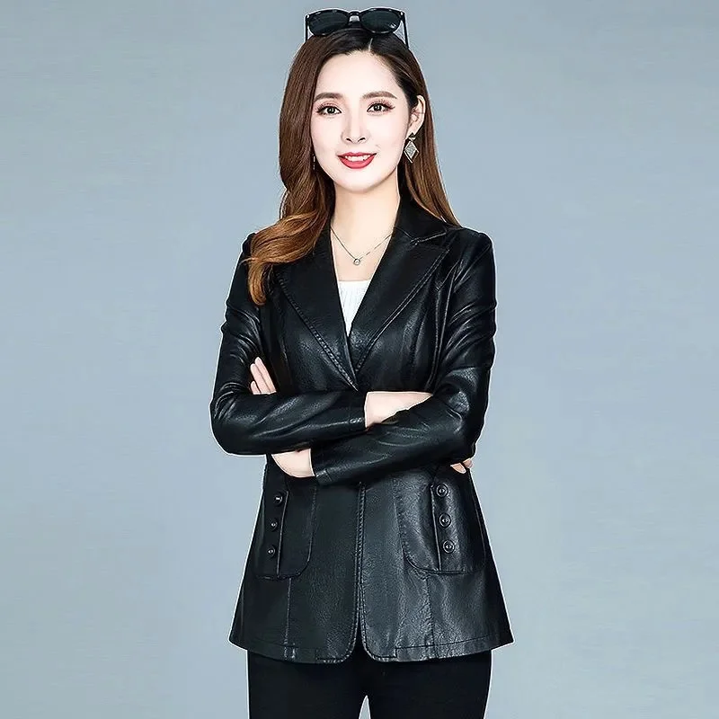 الكورية المرأة قصيرة الجلود أبلى ربيع الخريف الإناث حجم كبير 6XL فو بلوزات من الجلد 2025 السيدات موضة بولي Leather سترة جلدية