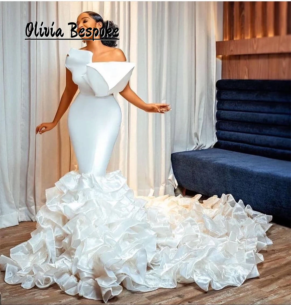 

Unique Aso Ebi Off The Shoulder Wedding Dresses For Brides 2025 Ruched Ruffles Train Mermaid African Engagement Gown Customized