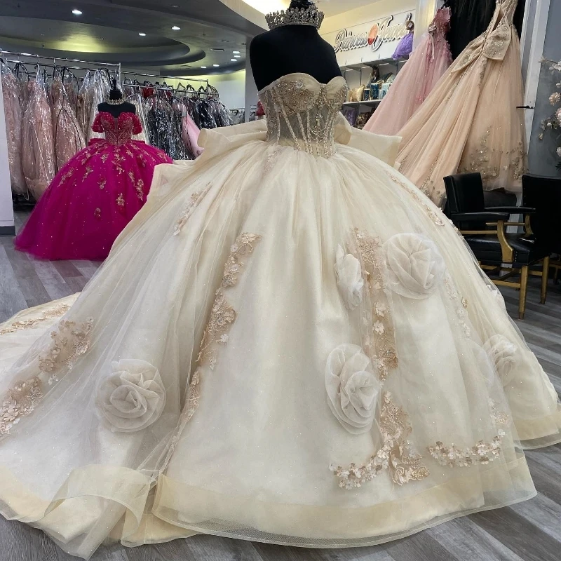

Champagne Ball Gown Quinceanera Dresses Off Shoulder With 3D Wers Applique Lace Beads Tull Sweet 16 Dress Vestidos De 15 XV Anos