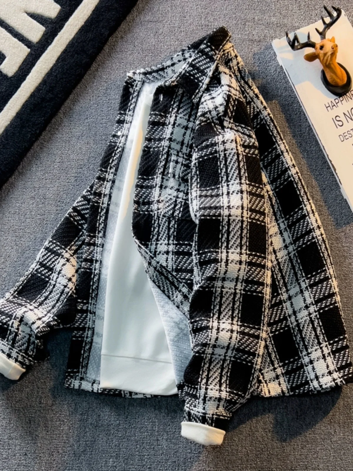 

Мужская фланелевая куртка в клетку на осень-зиму, свободный крой, повседневная, модная, с длинными рукавами, на пуговицах, верхняя одежда