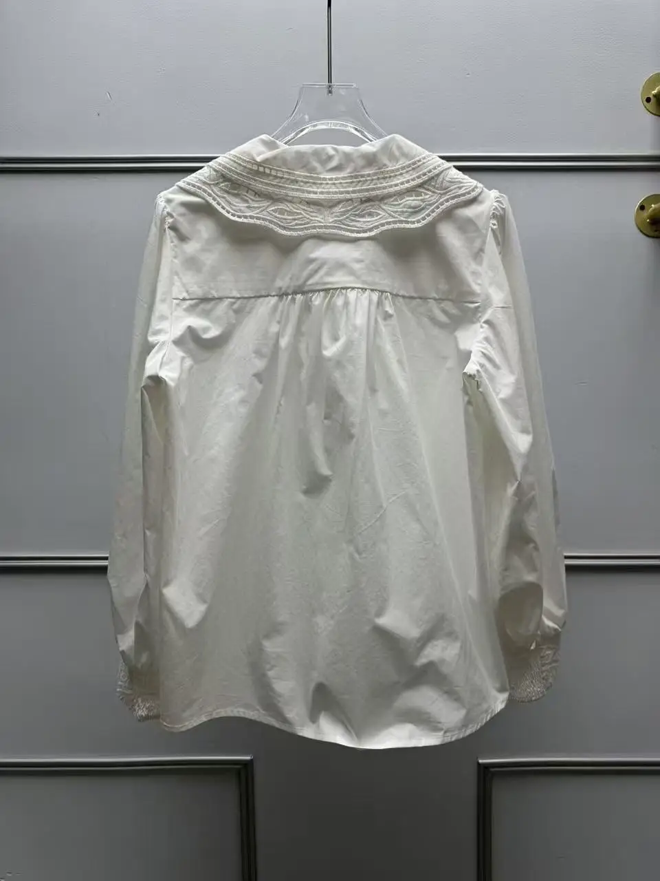 Chemise Double couche en coton brodé au Crochet pour femmes, col Peter Pan, manches longues, haut pour dame, printemps 2026