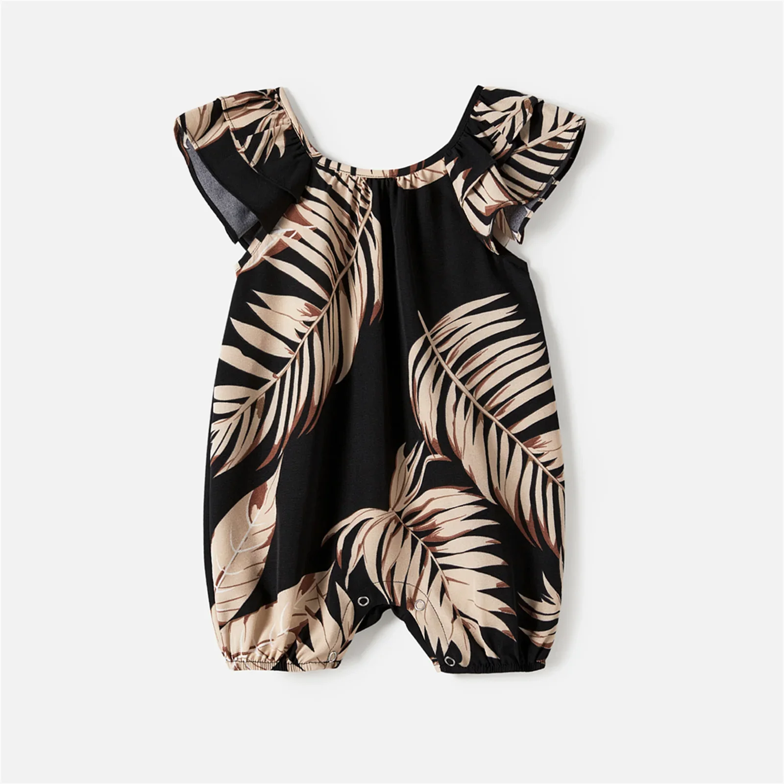 PatPat Family Matching Solid Leaf Sleeveless Halter Dresses And Short Sleeve Tops Sets Soft and Comfortable Perfect for Outings