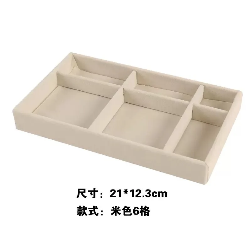 Samt-Schmuckdisplay Exquisiter Schmuckhalter Tragbarer Ring-Ohrringe-Halsketten-Organizer Aufbewahrungsbox Organizer-Fächer Beige