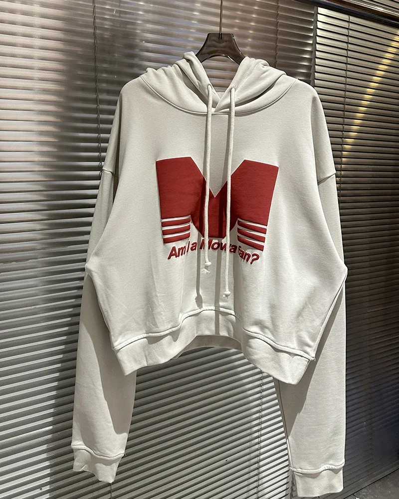 

25ss High Quality Mowalola Hoodies Men Women Street Fashion Casual Style Short and Wide Sweatshirt