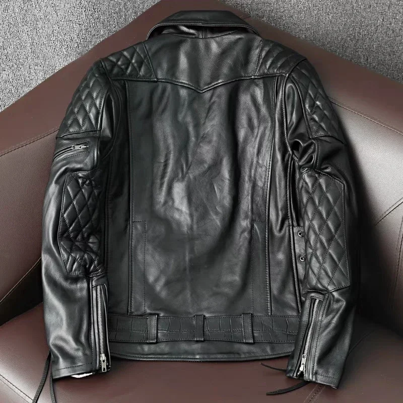Nueva chaqueta de motocicleta pesada, chaqueta de cuero de vaca de primera capa, abrigo de moda con múltiples bolsillos y solapa ajustada para hombre guapo
