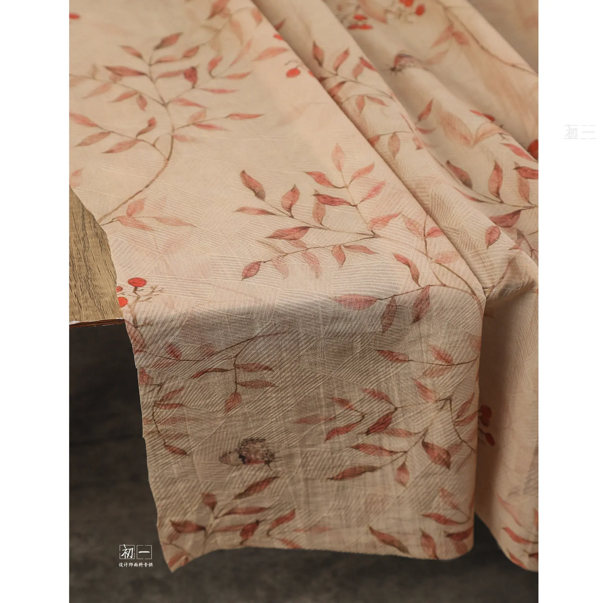 Berry Leaves Printed Checks Fabric Micro Transparent Plaid Printing and Dyeing Shirt Dress Clothing Designer Cloth