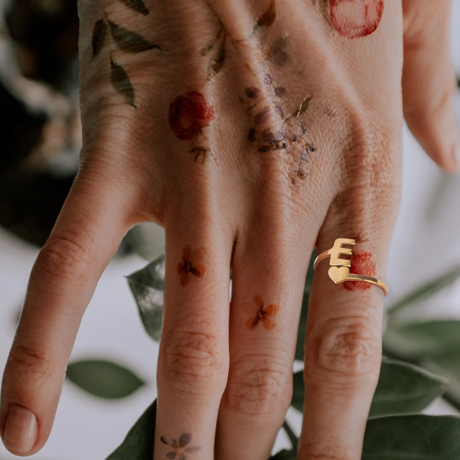 Anillo con iniciales simples, decoración exquisita, elegante para mujer, anillos delicados Vintage creativos para dedo