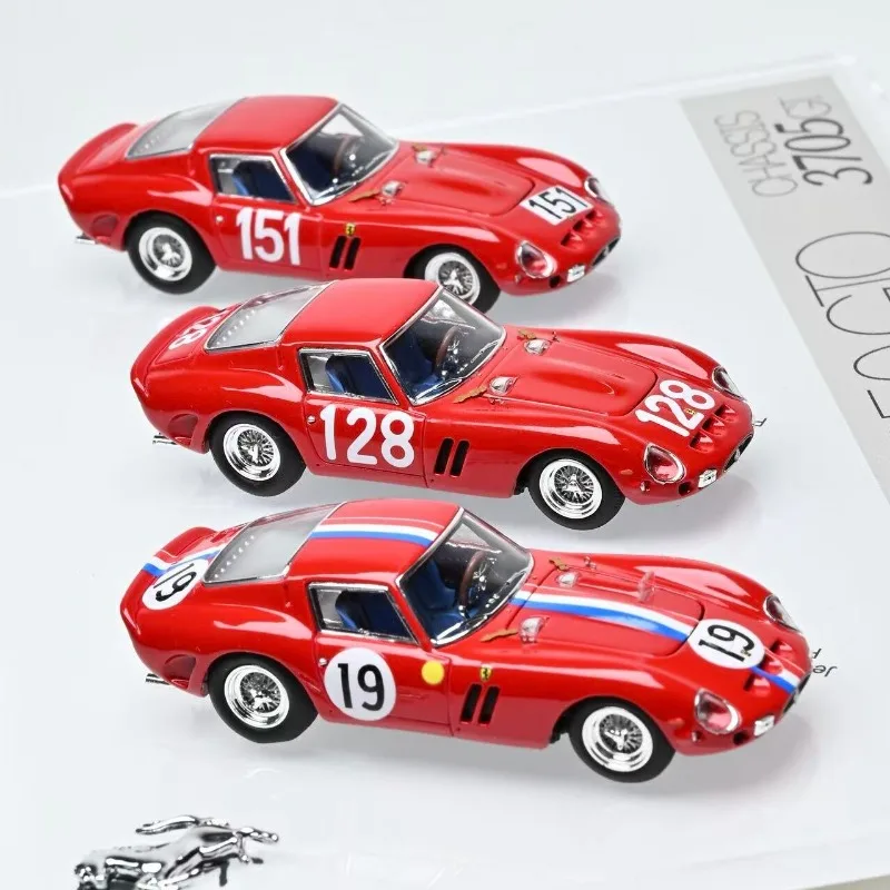 In Stock 1:64 250GTO Three-Road Set Alloy Car Model Die-Cast Static Car Model Creative Decoration Item Festival Gift