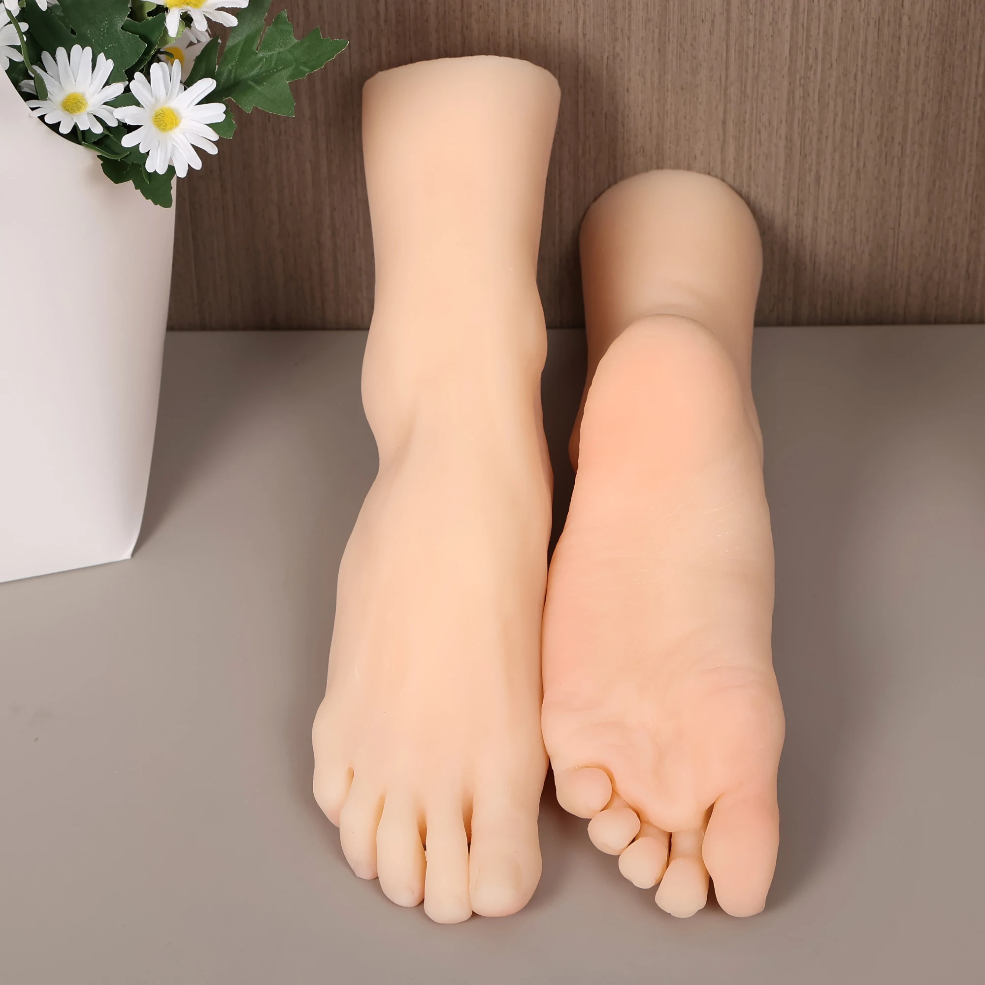 Silicone Foot Model TPE Female Ballet Fake Nail Display Props Foot Wrinkles Tarsel Bone Sock Ankle Human Lifelike Feet 3907