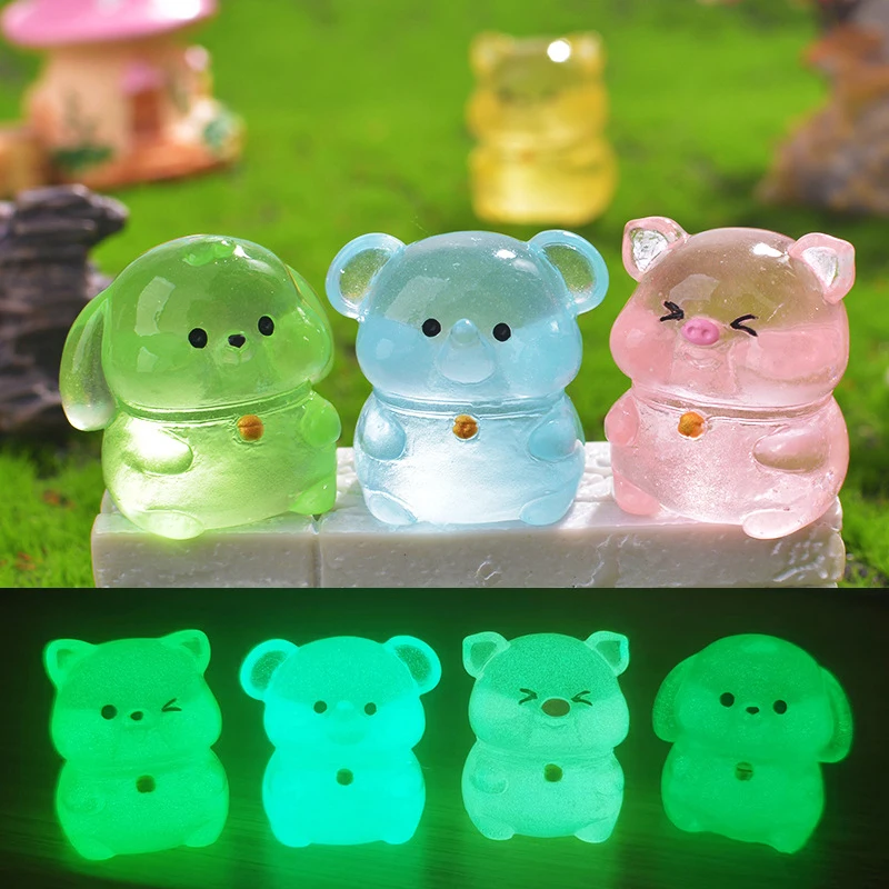 1pcs Mini Pig Glow At Night Miniature Figurines Cute Piglet Fairy Garden Dollhouse Decoration Luminous Piggy Ornaments