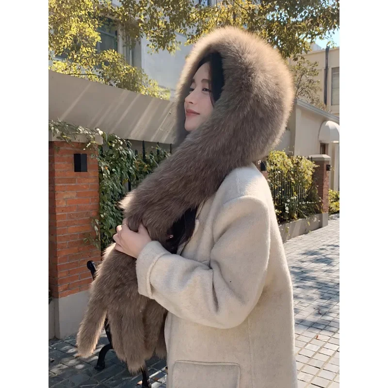 Snow Fox fur hat scarf whole double-sided woven real hair, integrated to keep out the cold fur women's hat, warm and lengthened