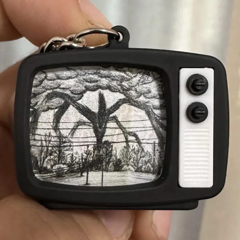 Creative Mini TV Keychain Light Up And Sound Effect Pendant Popular Sci Fi Drama Inspired Bag Hanging Decoration Gift For Fans