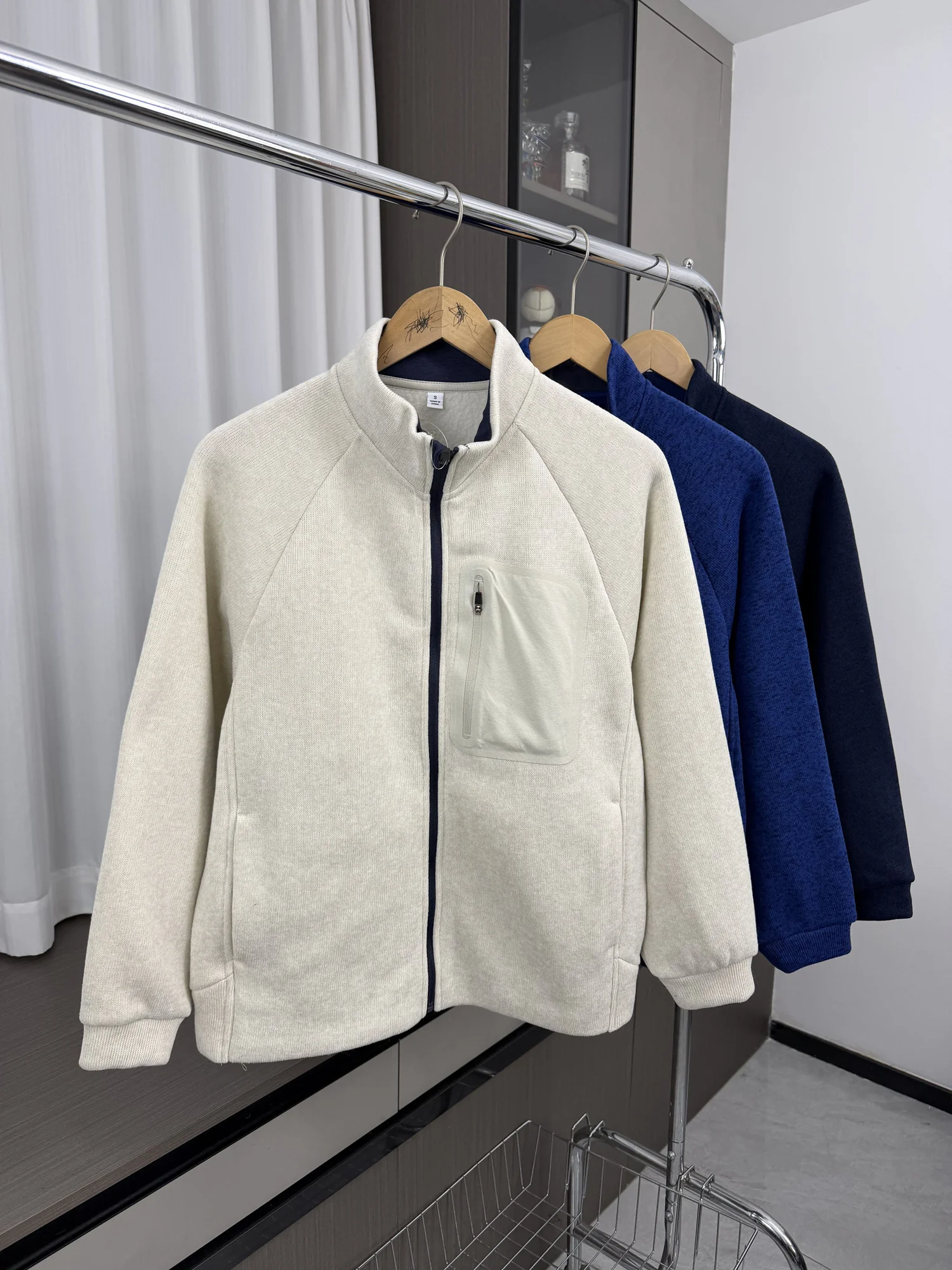 

Мужская теплая зимняя куртка-жакет из флиса с воротником-стойкой, длинными рукавами, для активного отдыха, серия для походов в горы