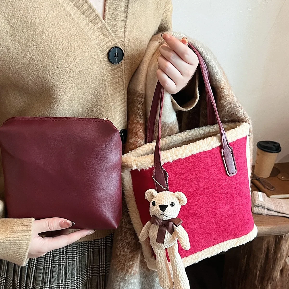 

2025 Suede Vintage Bucket Bag for Women | Premium Top Handle Shoulder Bag | Versatile Work Commute & Retro Purse