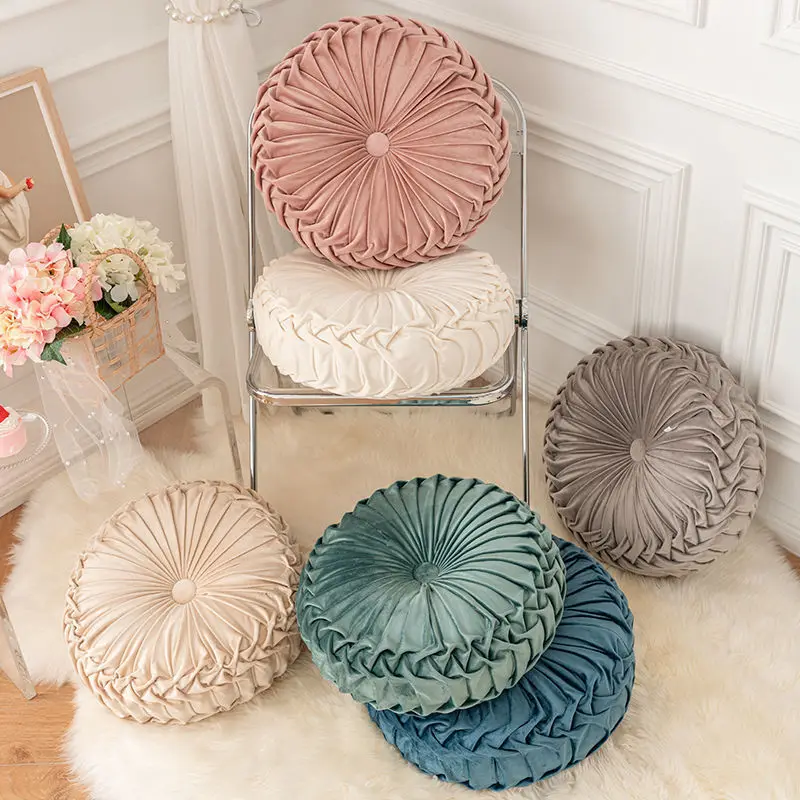 Decorative Round Pleated Throw Pillows Classy Accent Pumpkin Gift Throw Pillows with Center Button Vintage Velvet Floor Pillows