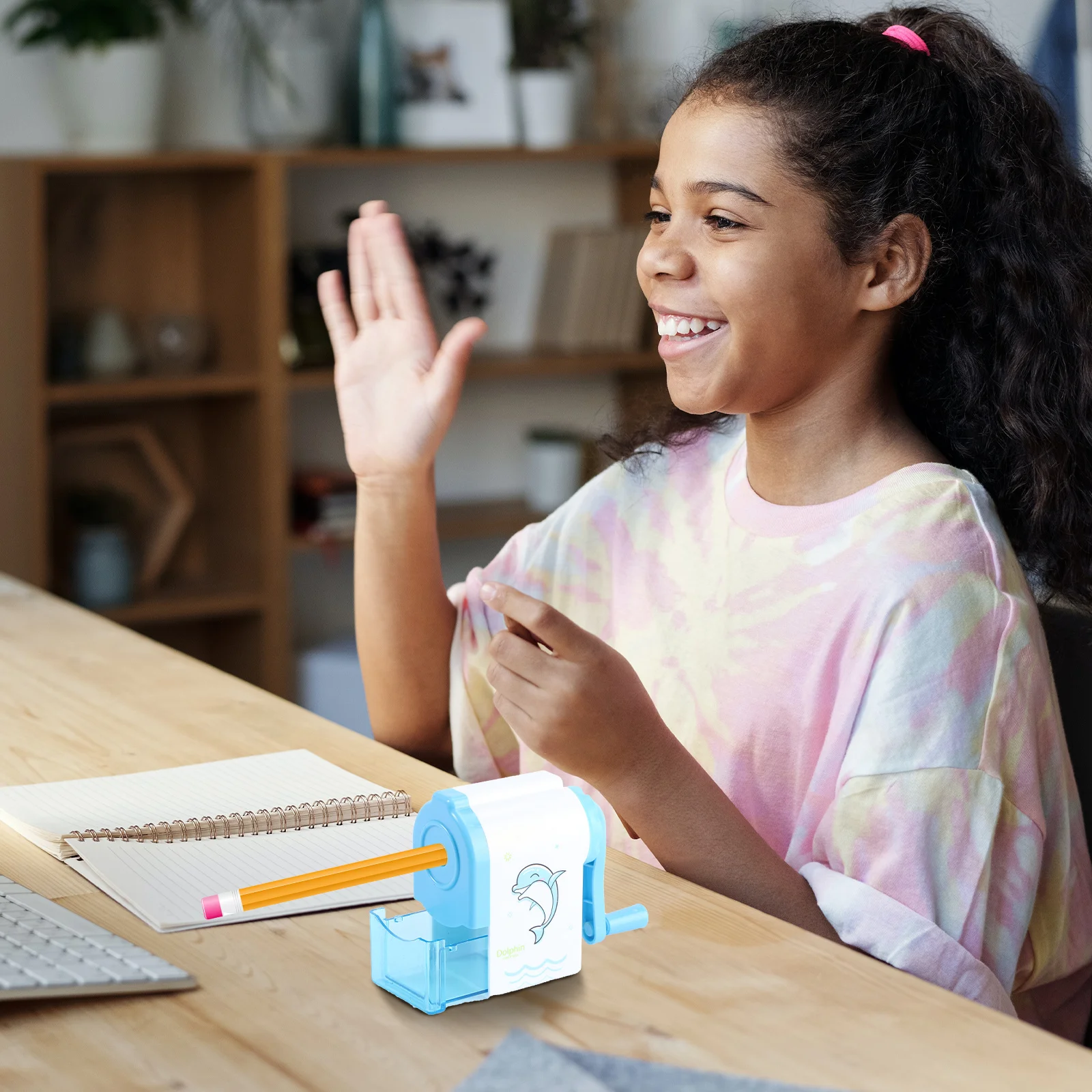 

Pencil Sharpener for Kids Blue Windmill Style Efficient Sharper for School Triangular Round Pencils Cute Study Accessories