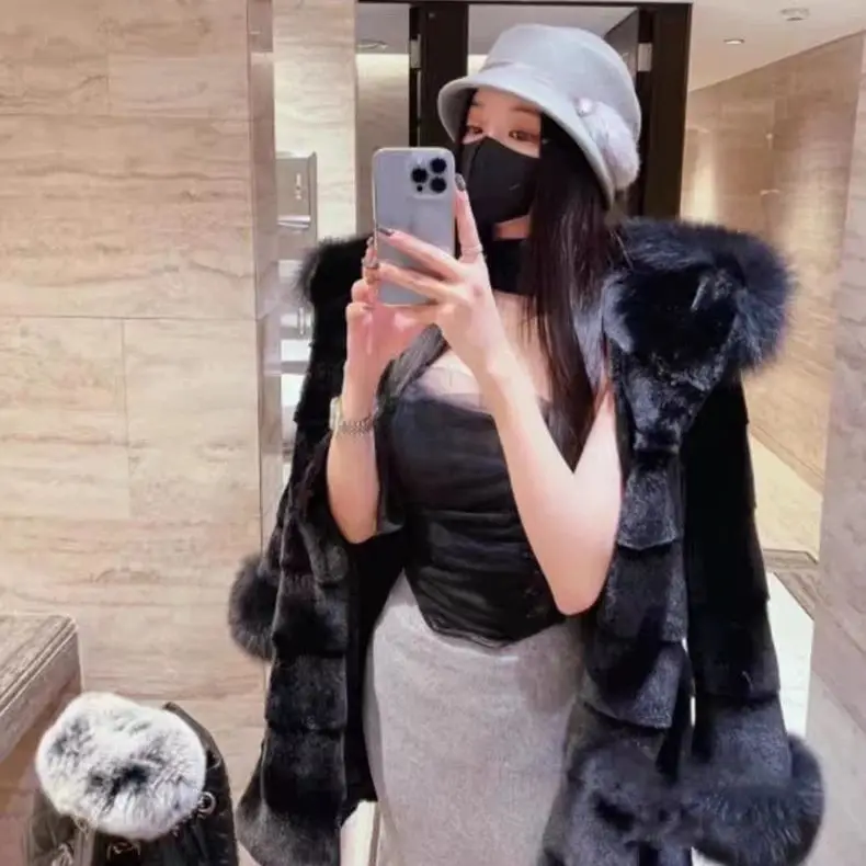 European American 2025 New Fashion Winter Women's Casual Daily Elegant Loose Hooded Faux Fur Coats Female Luxury Clothes Tops